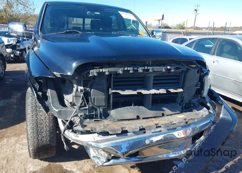 2014 Ram 1500 Laramie z USA, uszkodzony, nr VIN 1C6RR7NT9ES432324